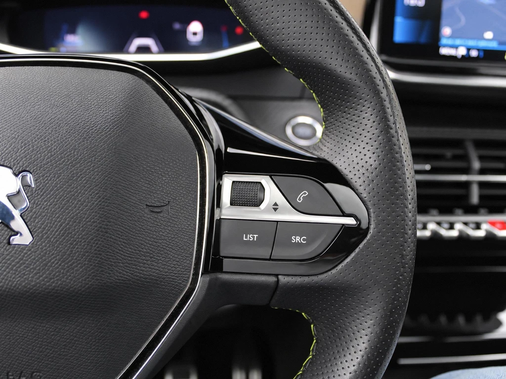 Peugeot 208 – foto 19