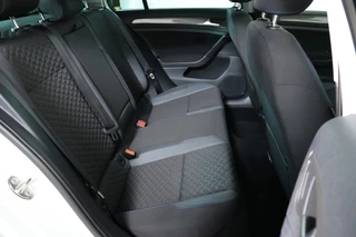 Volkswagen Golf – thumbnail 15