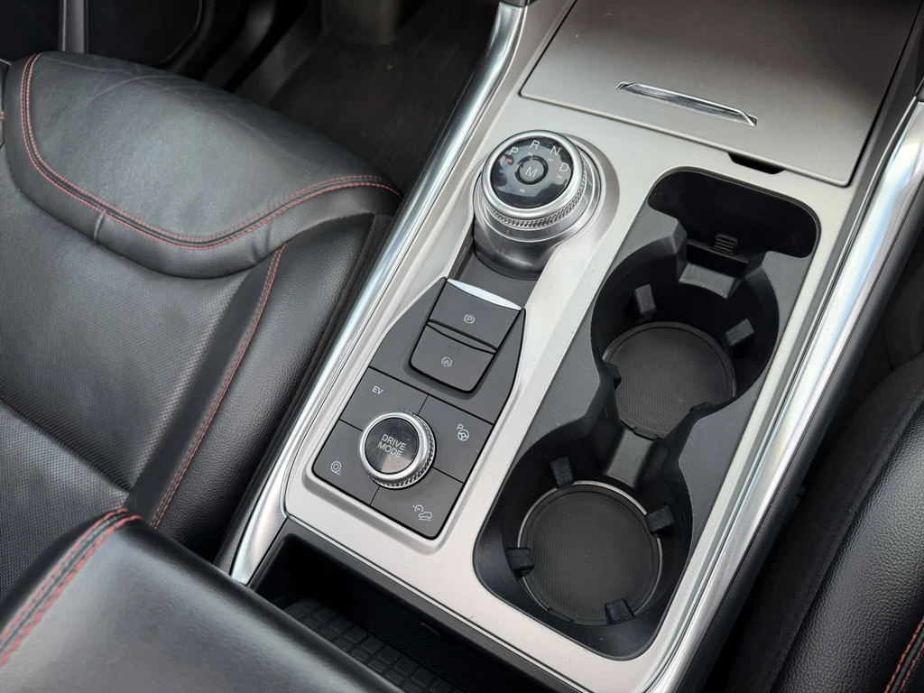 Ford Explorer – foto 32