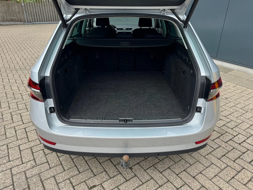 Škoda Superb – foto 15
