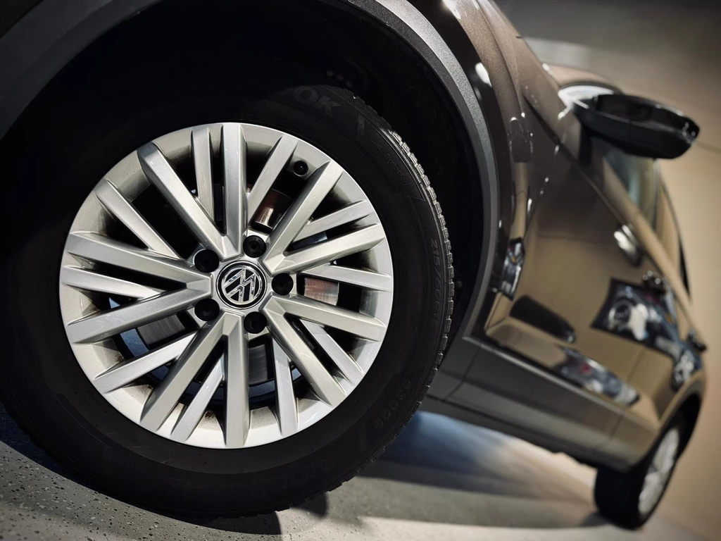 Volkswagen T-Roc – foto 12