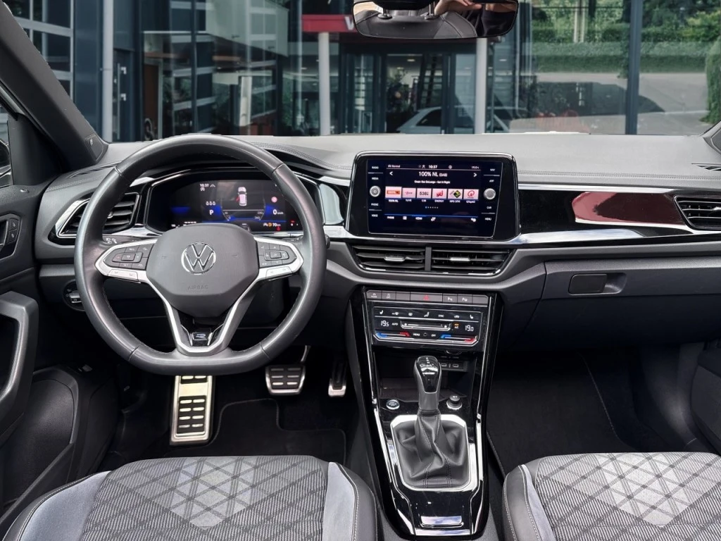 Volkswagen T-Roc – foto 14