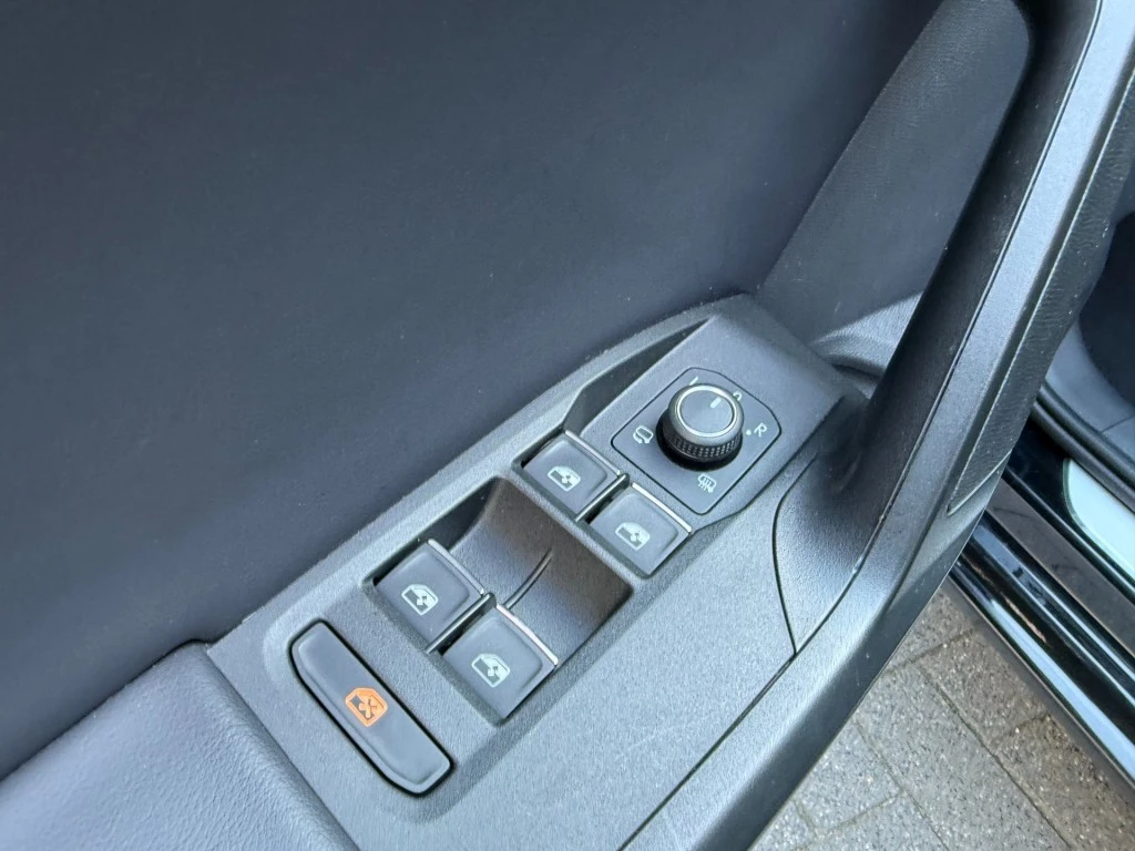 SEAT Leon – foto 18