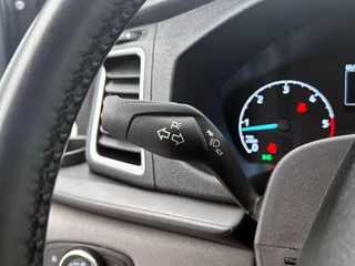 Ford Transit Custom – thumbnail 17