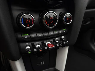MINI Cooper Cabrio – thumbnail 28
