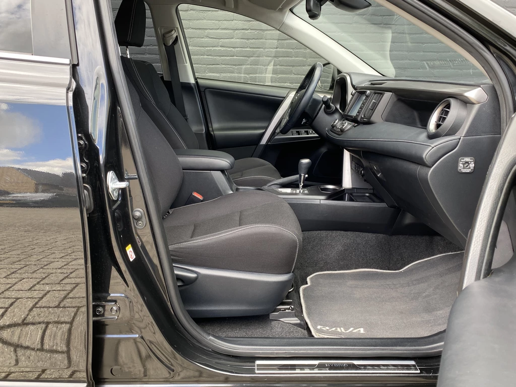 Toyota RAV4 – foto 17