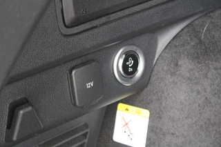 Ford Kuga – thumbnail 12