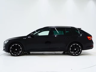 Škoda Superb – thumbnail 2
