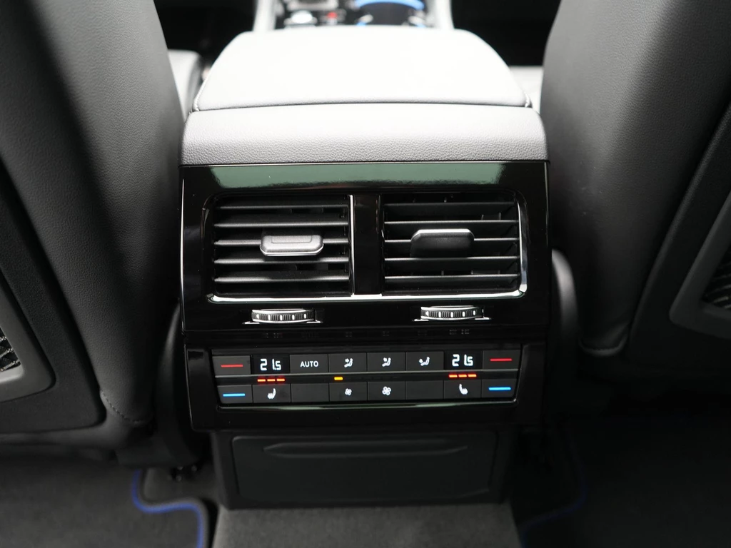 Volkswagen Touareg – foto 61