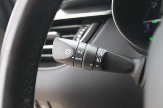 Toyota C-HR – thumbnail 38