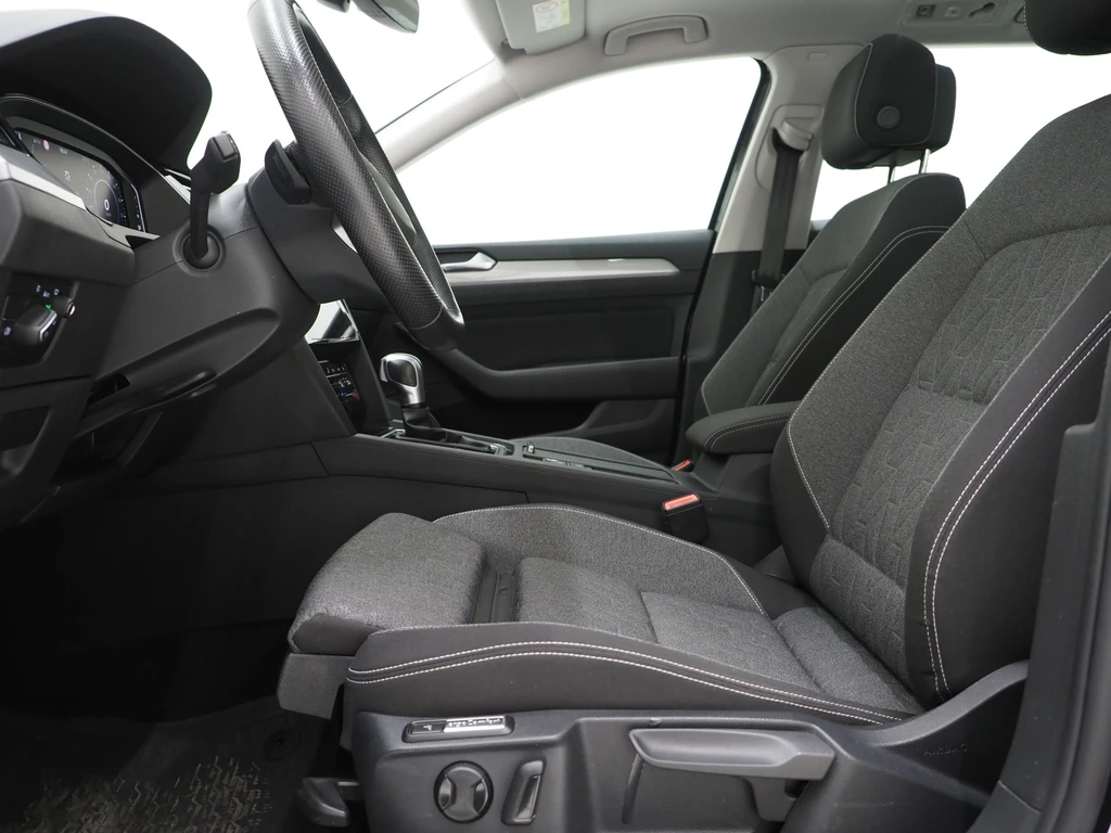 Volkswagen Passat – foto 16