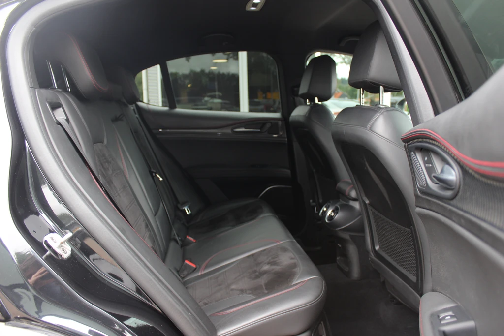 Alfa Romeo Stelvio – foto 14