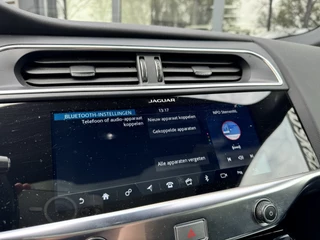 Jaguar I-PACE – thumbnail 28