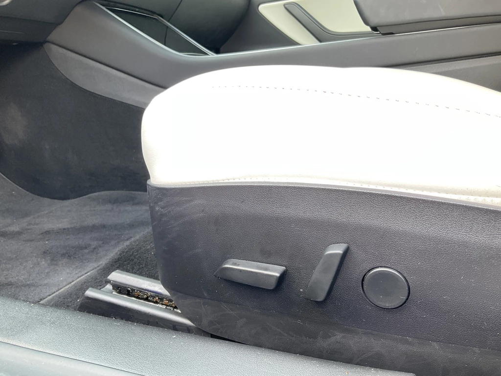 Tesla Model 3 – foto 21