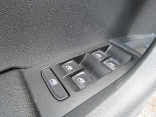 Škoda Octavia – thumbnail 36