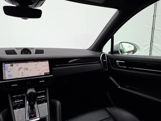 Porsche Cayenne – thumbnail 50