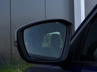 Volkswagen T-Roc – thumbnail 18