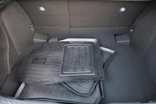 Toyota C-HR – thumbnail 82