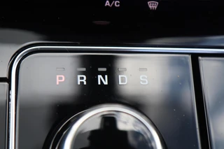 Land Rover Range Rover Velar – thumbnail 45