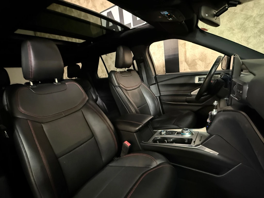Ford Explorer – foto 12
