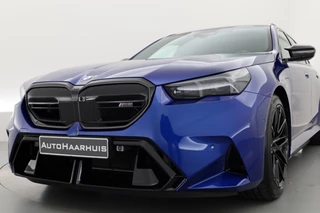 BMW M5 – thumbnail 2