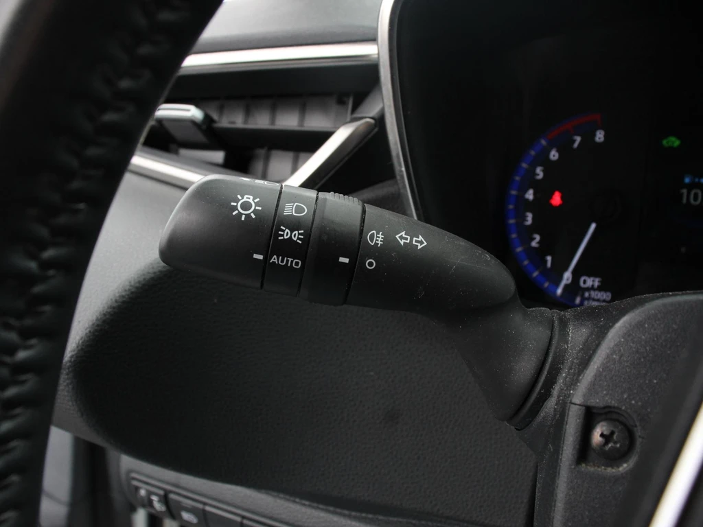 Toyota Corolla Touring Sports – foto 21