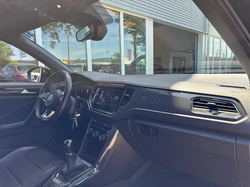 Volkswagen T-Roc – foto 28