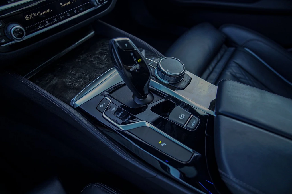 BMW 5 Serie – foto 32