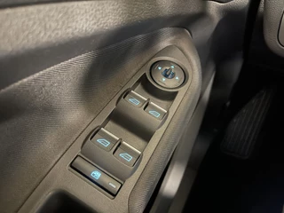 Ford C-MAX – thumbnail 21
