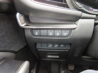 Mazda 3 – thumbnail 23