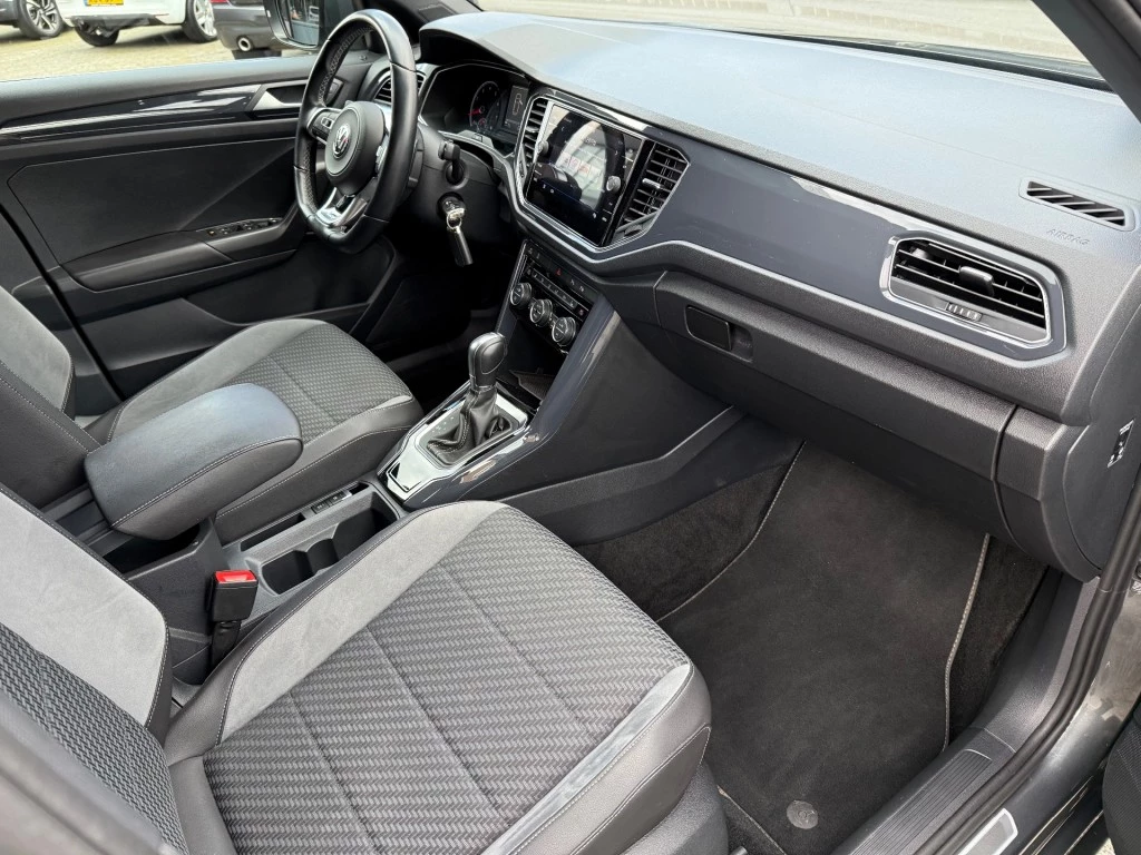 Volkswagen T-Roc – foto 17