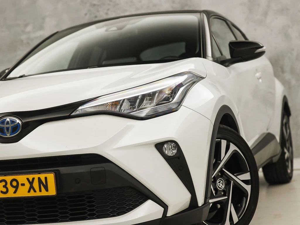 Toyota C-HR – foto 2