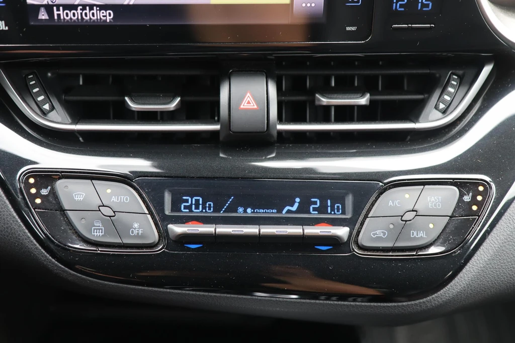 Toyota C-HR – foto 40