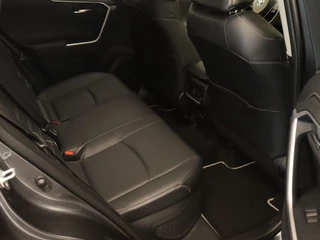 Toyota RAV4 – thumbnail 16