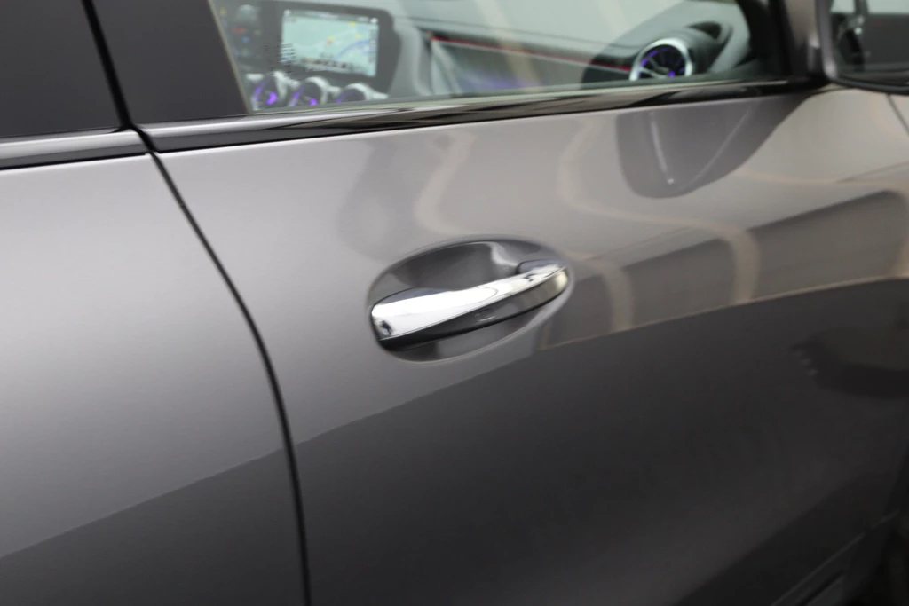 Mercedes-Benz EQA – foto 23