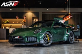 Porsche 911 – thumbnail 1