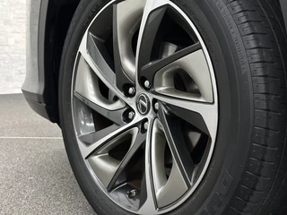 Lexus RX – thumbnail 26