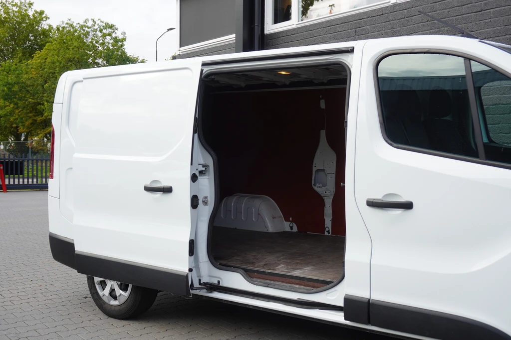 Renault Trafic – foto 9