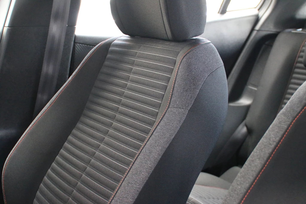 Peugeot e-2008 – foto 20