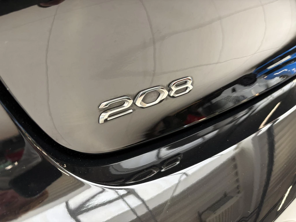 Peugeot 208 – foto 13