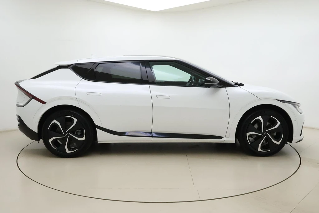 Kia EV6 – foto 7