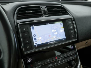Jaguar XE – thumbnail 14