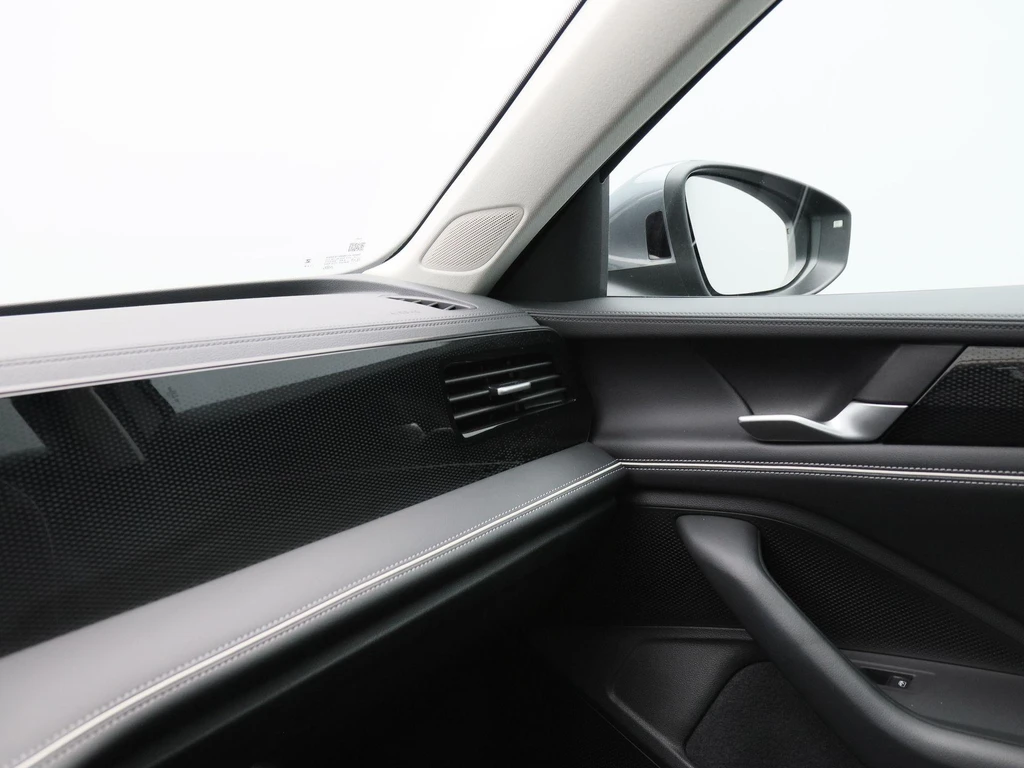 Volkswagen Passat – foto 31