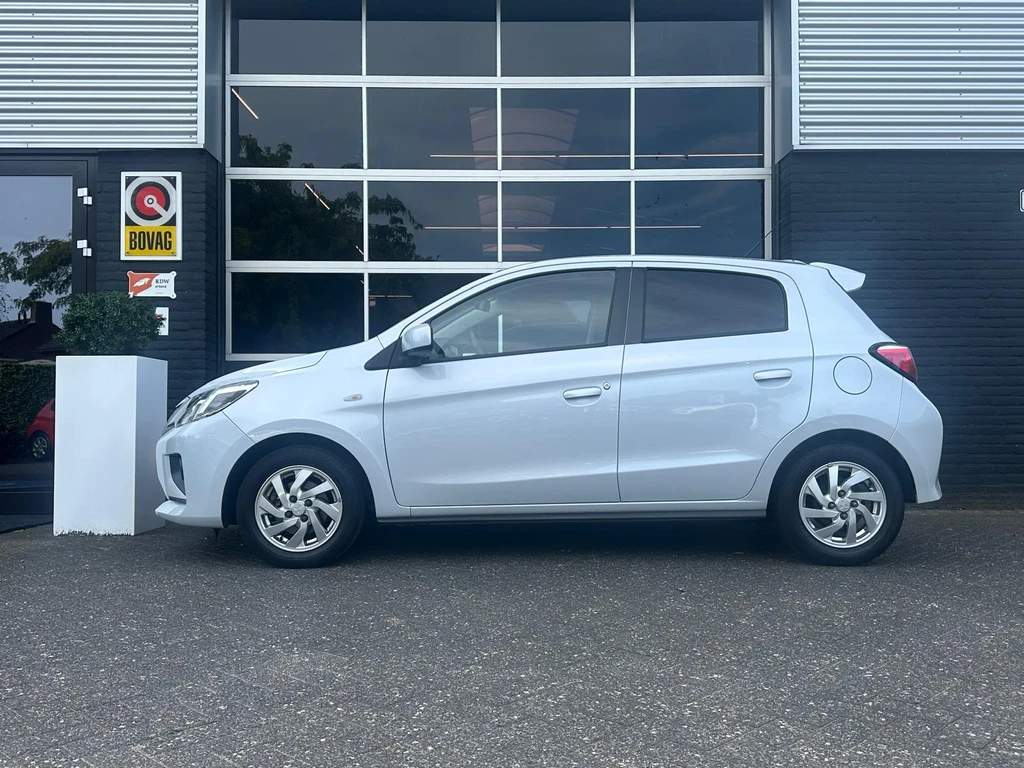 Mitsubishi Space Star – foto 2