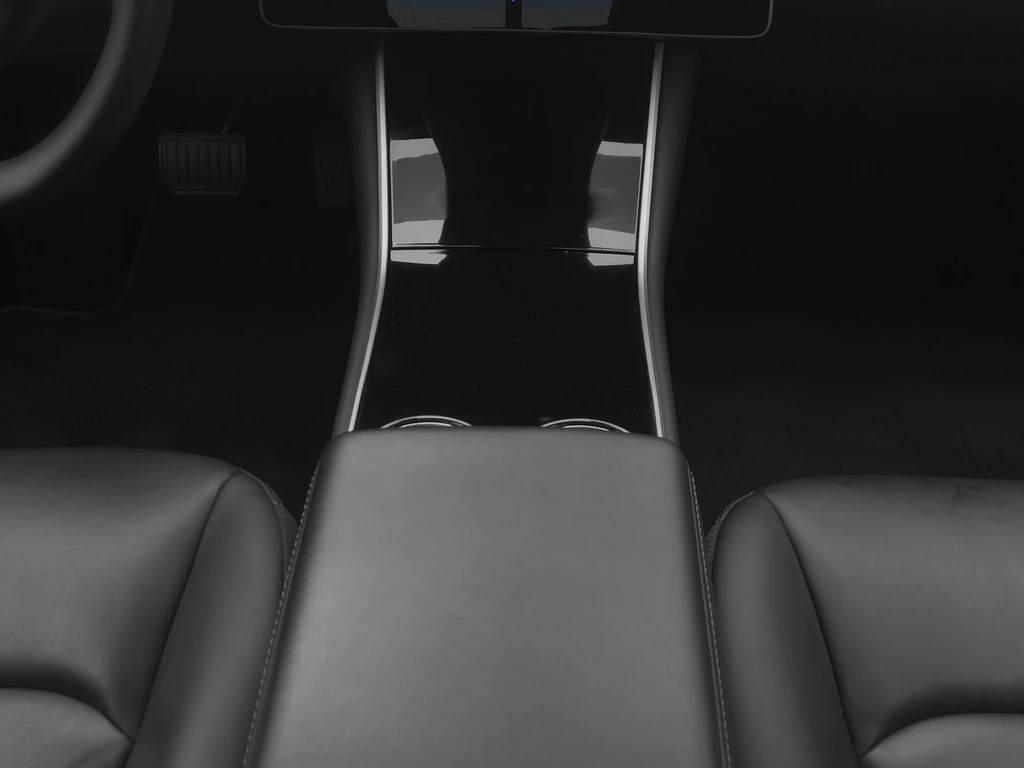 Tesla Model 3 – foto 24