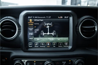 Jeep Wrangler – thumbnail 24