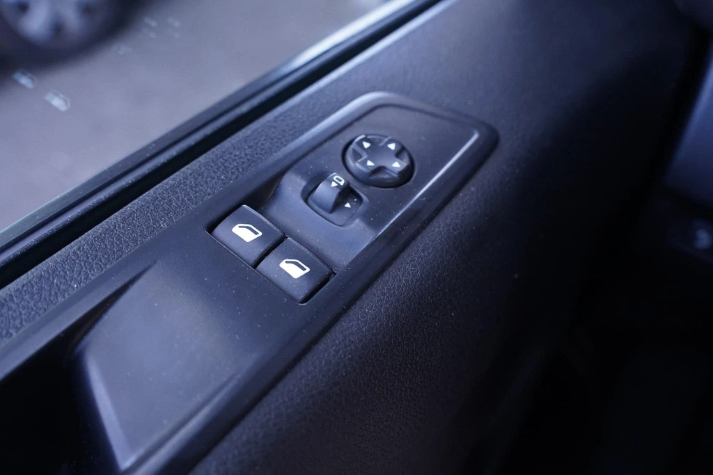 Opel Vivaro – foto 30