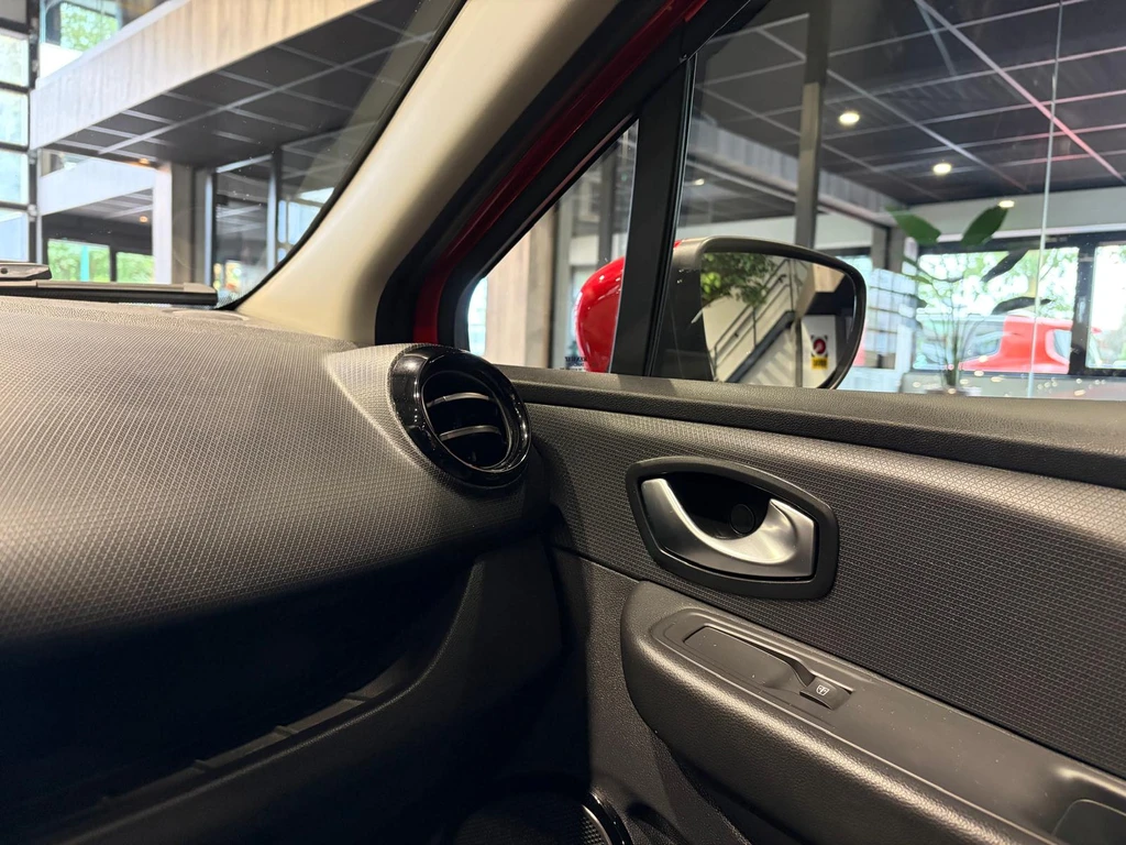 Renault Clio – foto 11