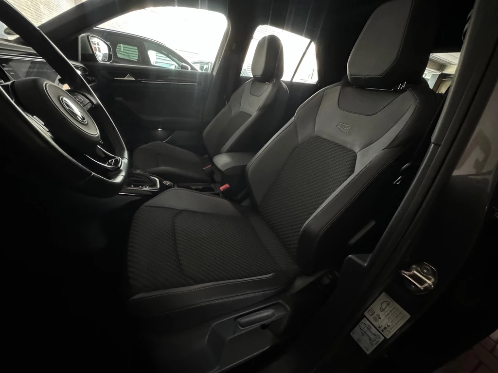 Volkswagen T-Roc – foto 12