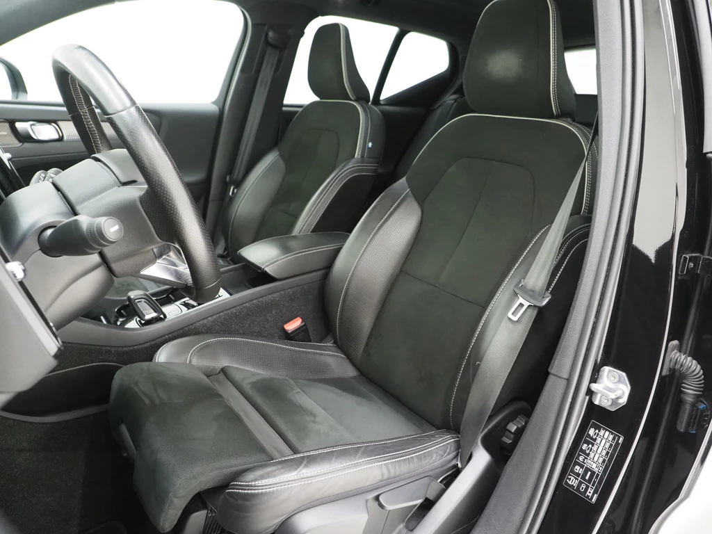 Volvo XC40 – foto 9